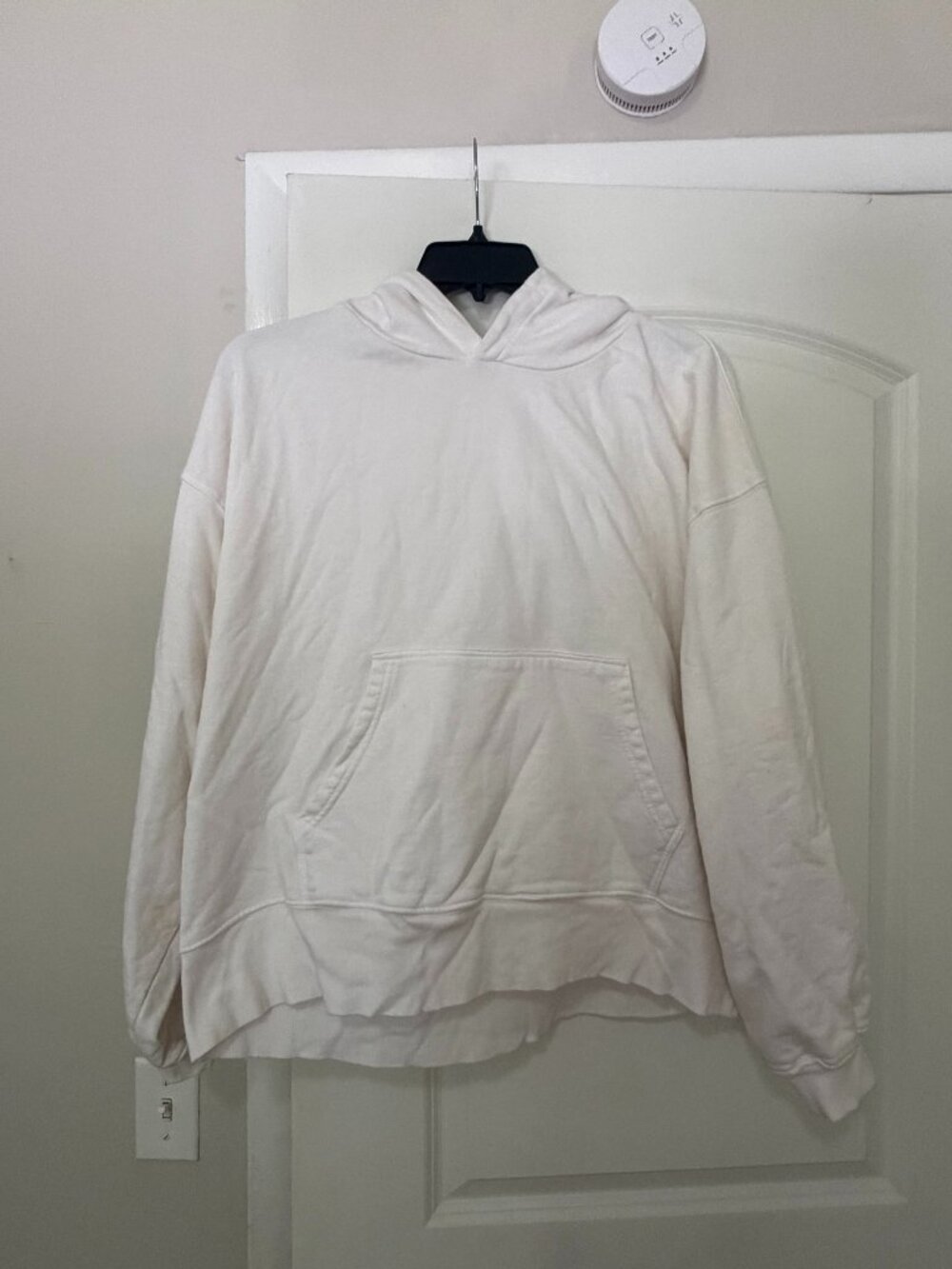 Daily Drills White M/L Oversized Hoodie